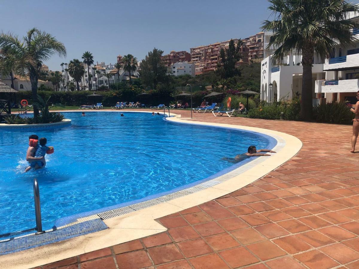 Beautiful New Apartment With Sea View Castillo de Sabinillas Zewnętrze zdjęcie